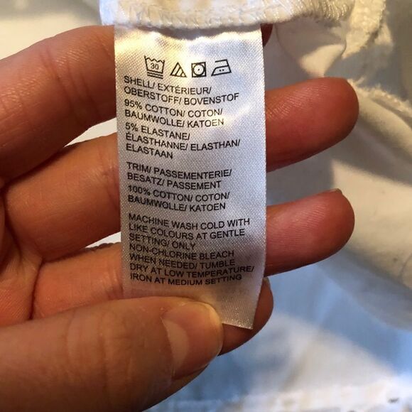 NWT! Lord & Taylor v neck blouse - Picture 4 of 12